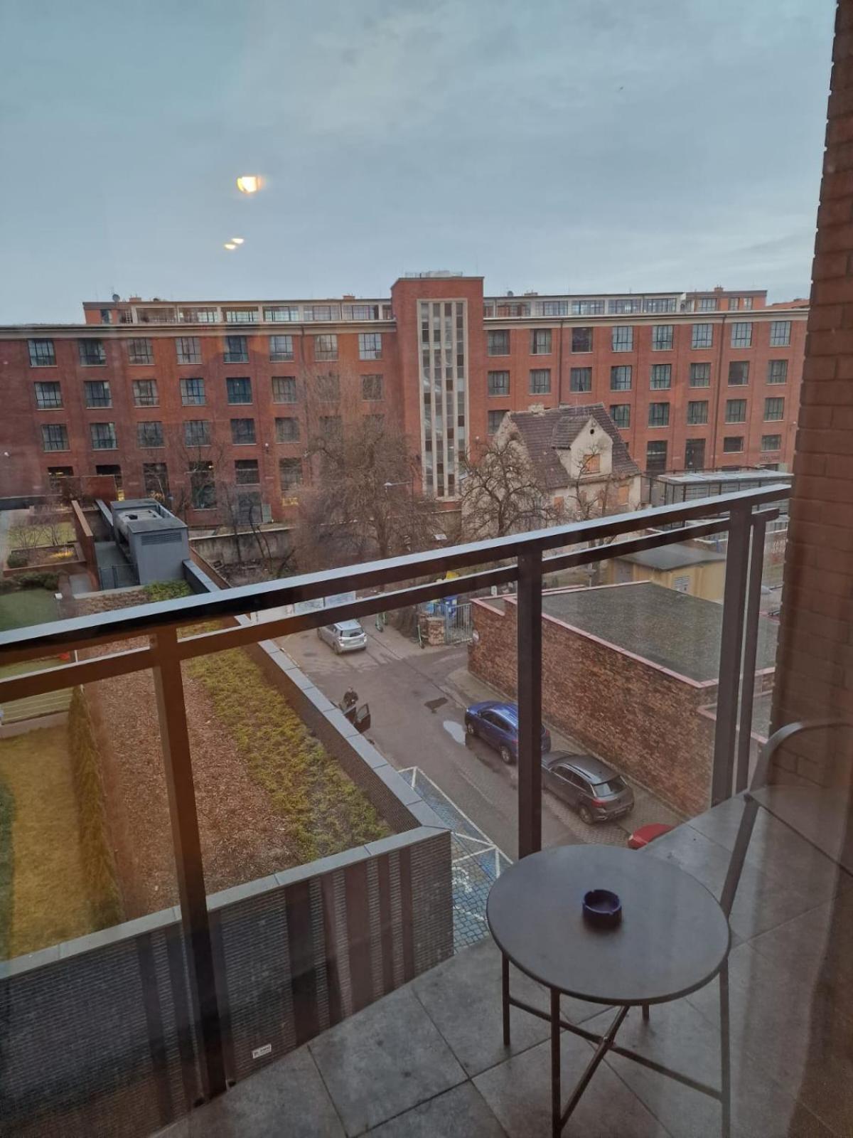 Srodmiescie Bastion Walowa - Free Parking Gdańsk