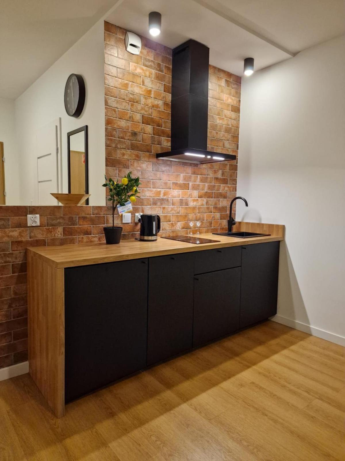 Apartament Srodmiescie Bastion Walowa - Free Parking